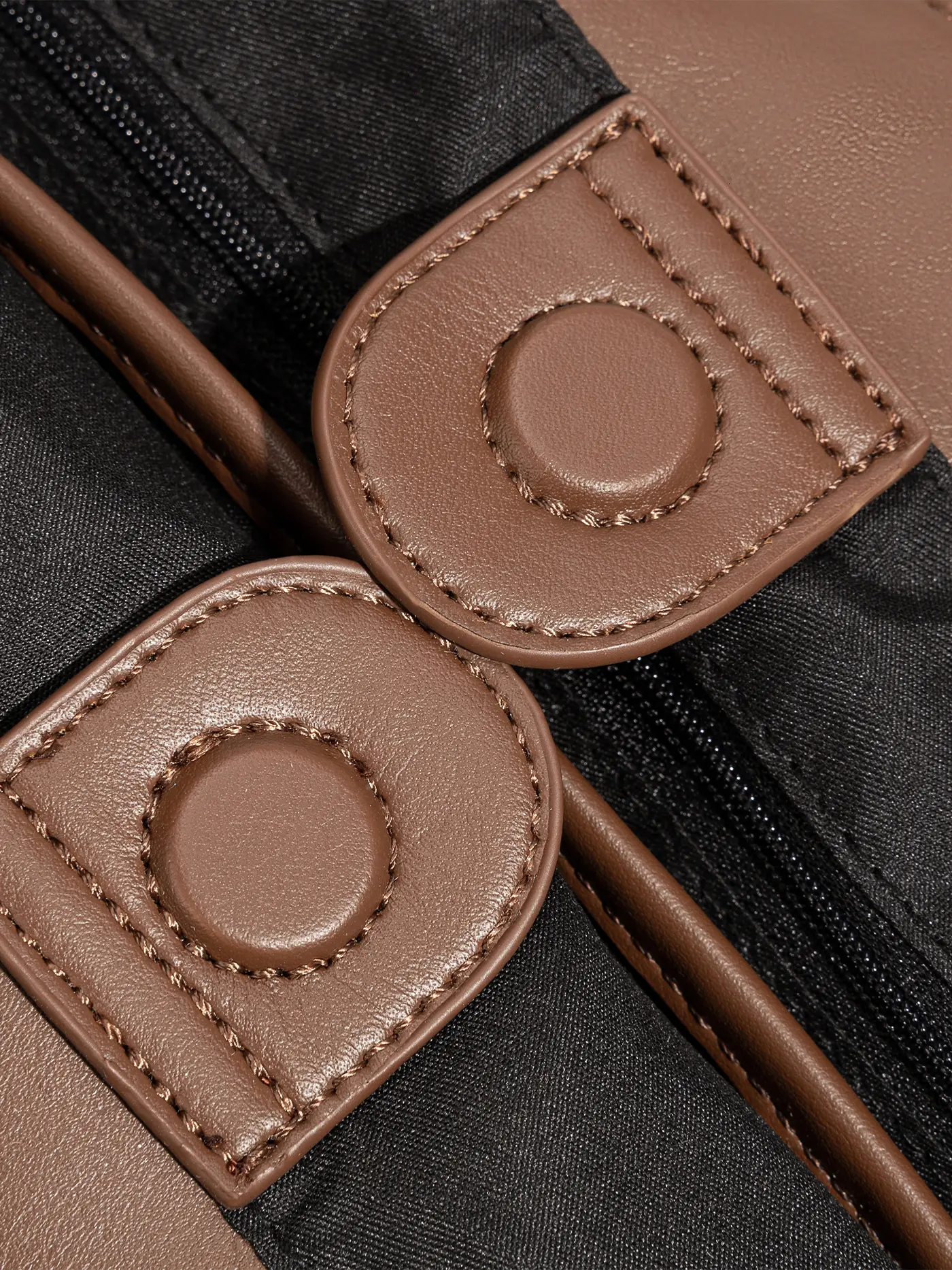 Big Suede Carry - Image 10