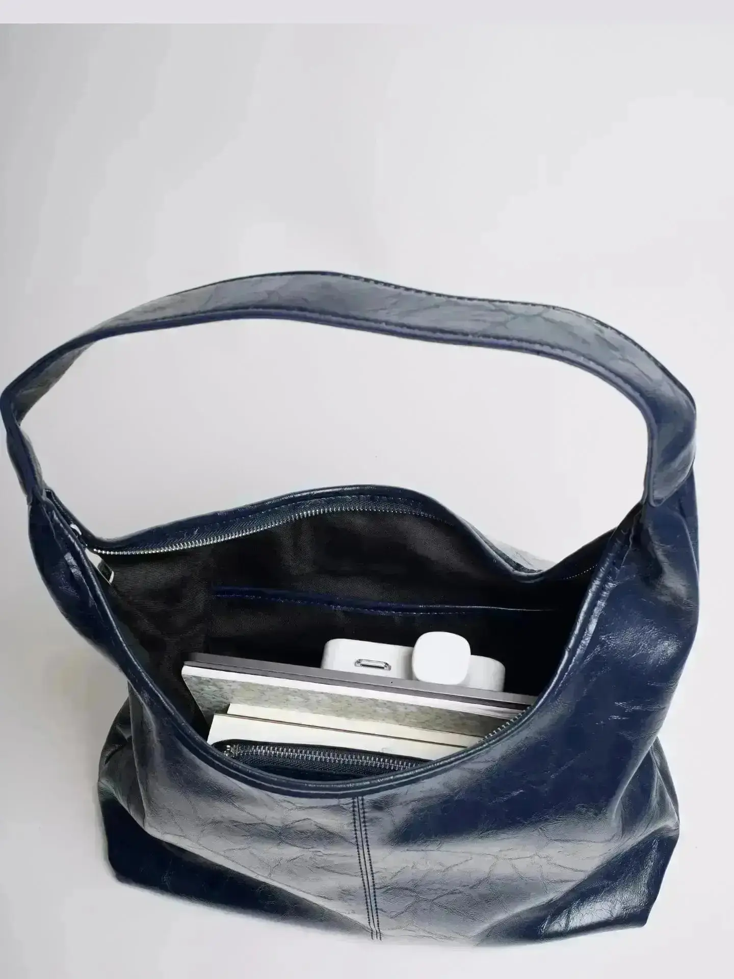 Scarlett Distressed Leather Tote - Image 114