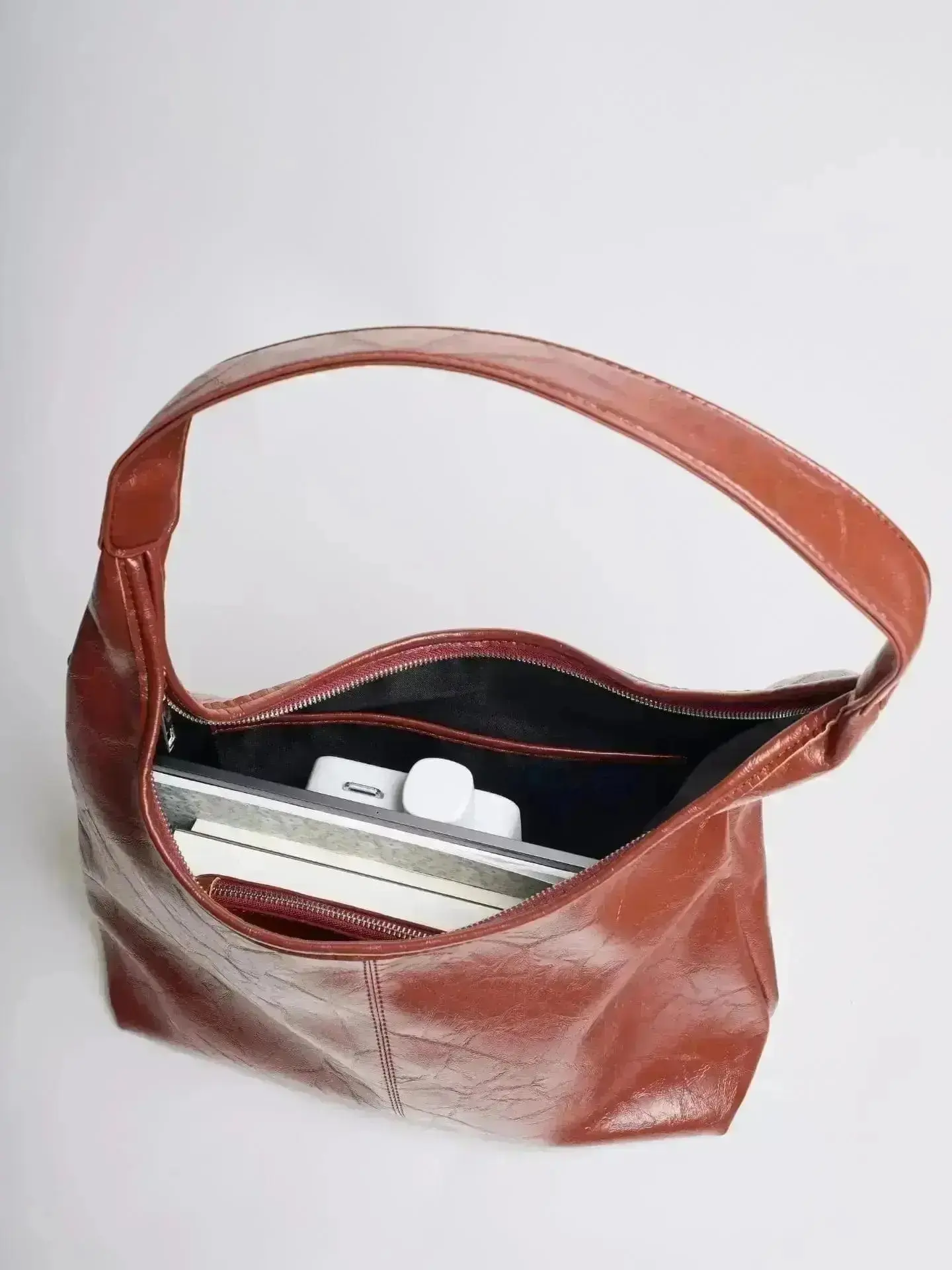 Scarlett Distressed Leather Tote - Image 122