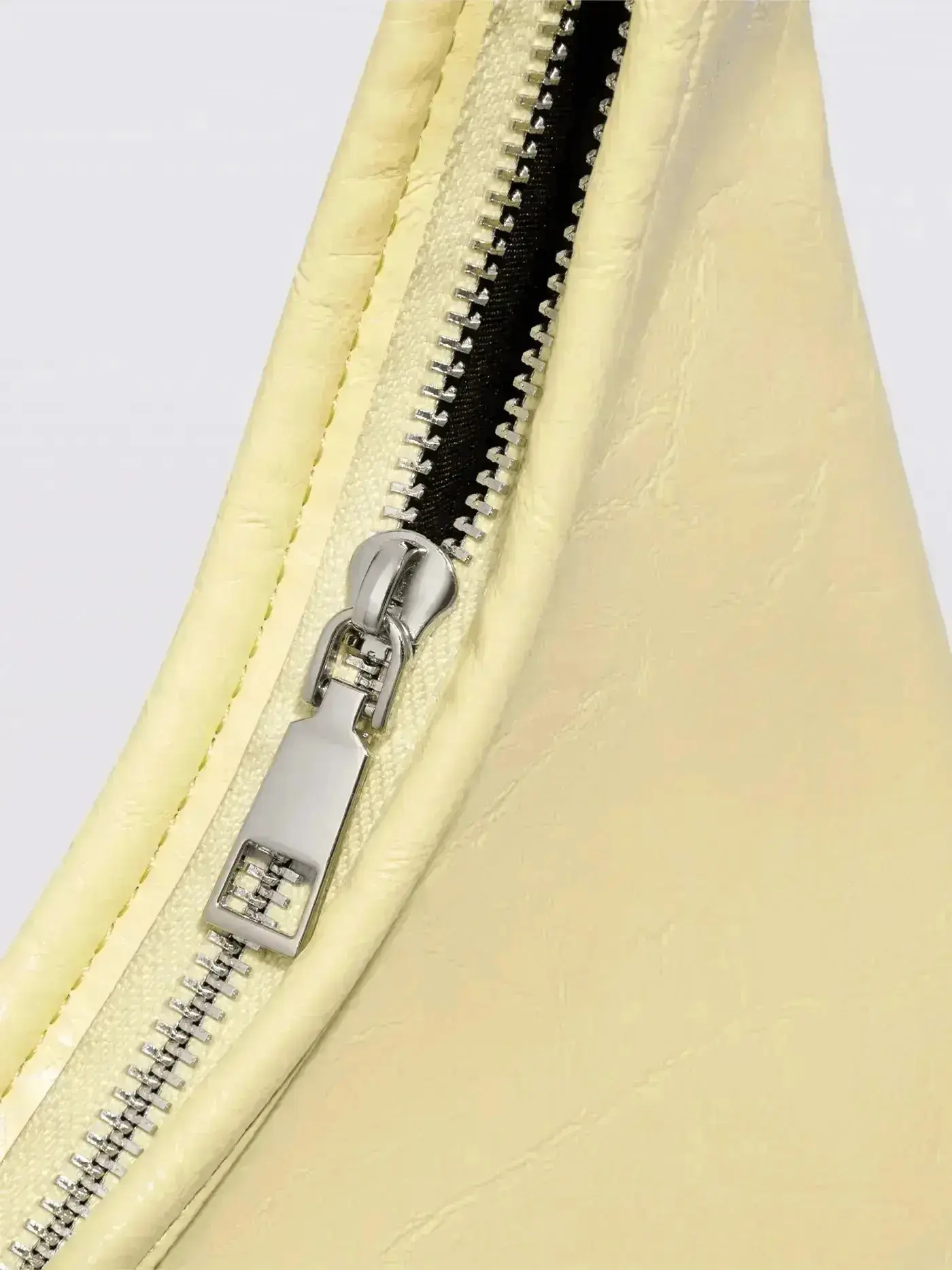 Scarlett Distressed Leather Tote - Image 127