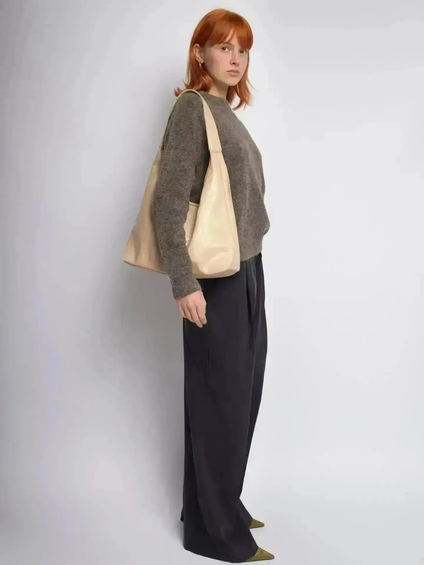 Scarlett Distressed Leather Tote - Image 15