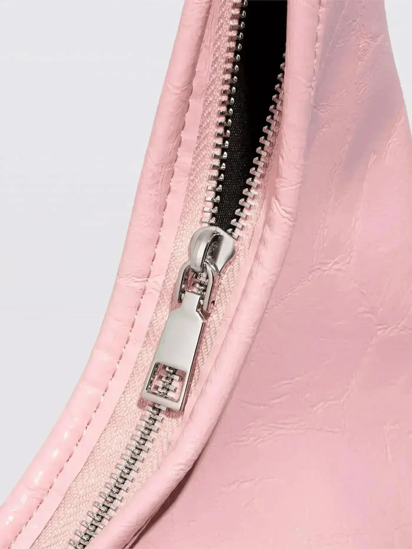 Scarlett Distressed Leather Tote - Image 135
