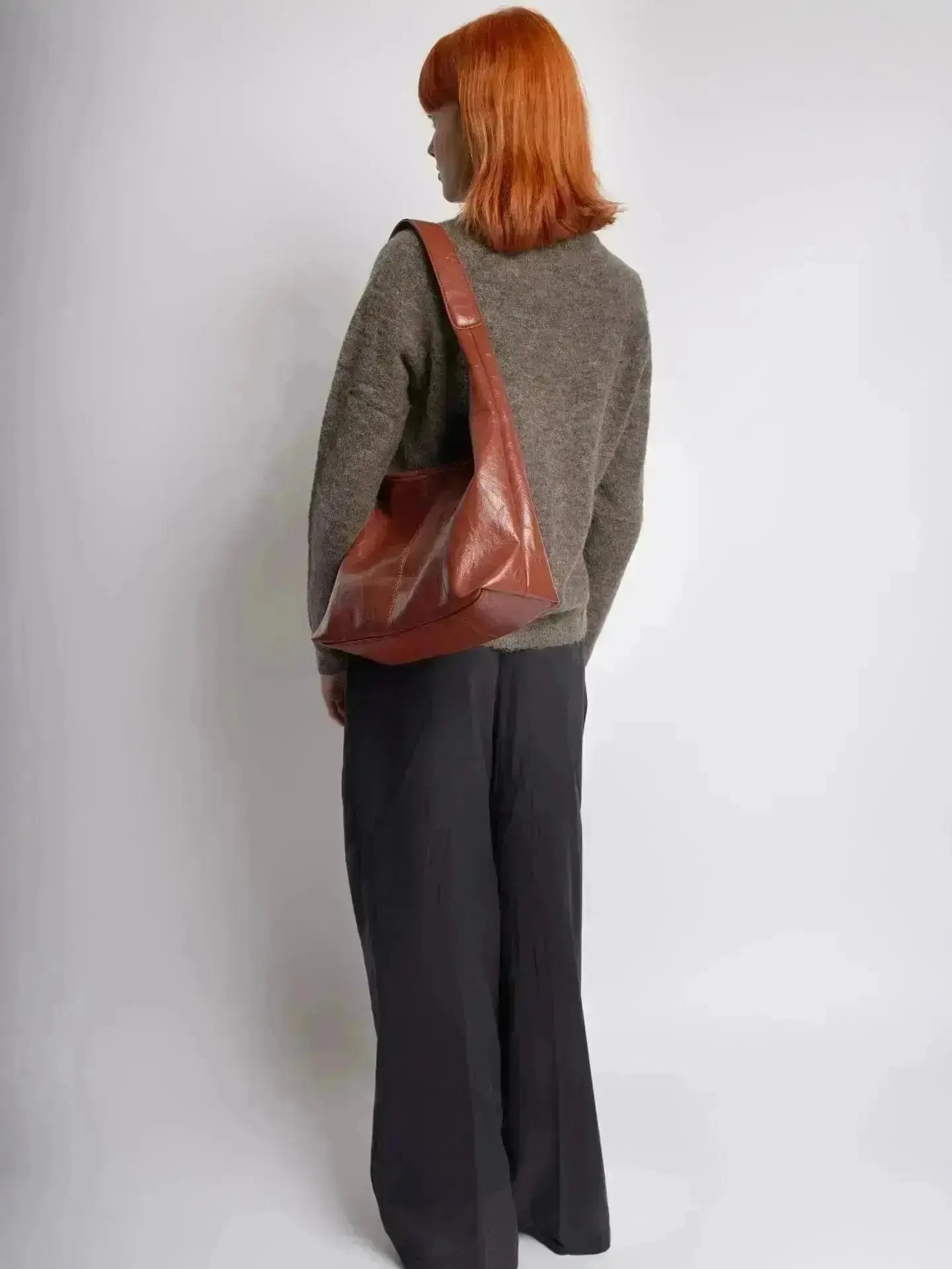 Scarlett Distressed Leather Tote - Image 43