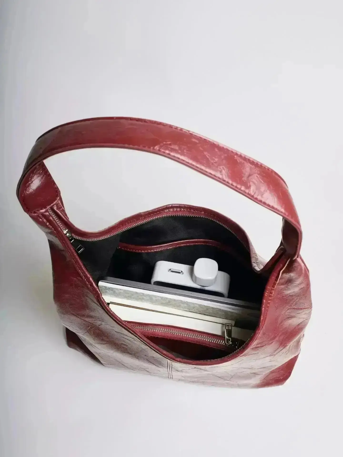 Scarlett Distressed Leather Tote - Image 83